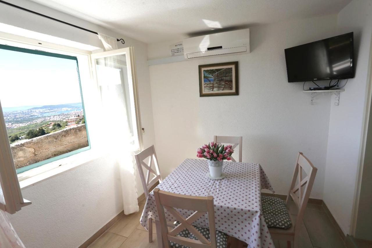 Holiday Home Miklica Klis ภายนอก รูปภาพ