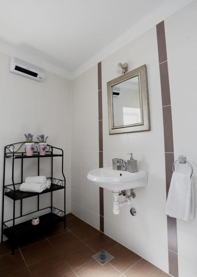 Holiday Home Miklica Klis ภายนอก รูปภาพ
