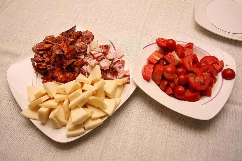 Holiday Home Miklica Klis ภายนอก รูปภาพ