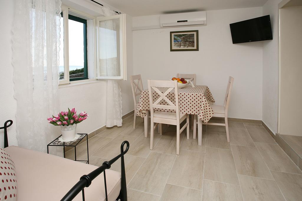 Holiday Home Miklica Klis ภายนอก รูปภาพ