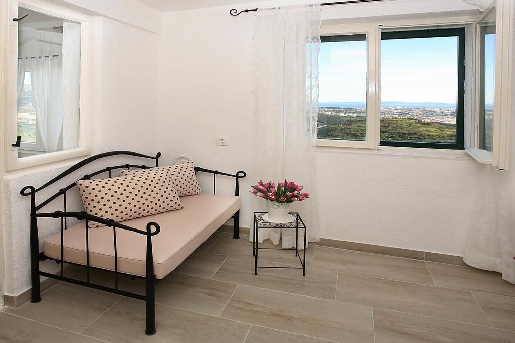Holiday Home Miklica Klis ภายนอก รูปภาพ