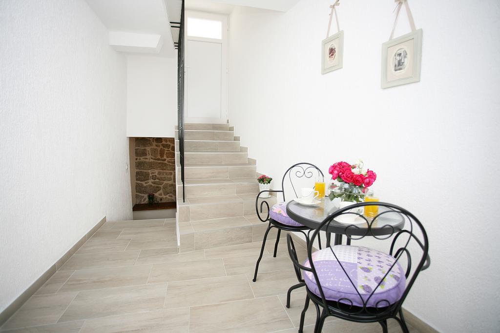 Holiday Home Miklica Klis ภายนอก รูปภาพ